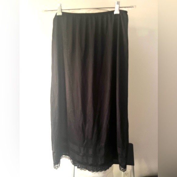 TRULY Vintage Lingerie Half Slip Skirt with Lace Black Woman’s Size L - Picture 2 of 9